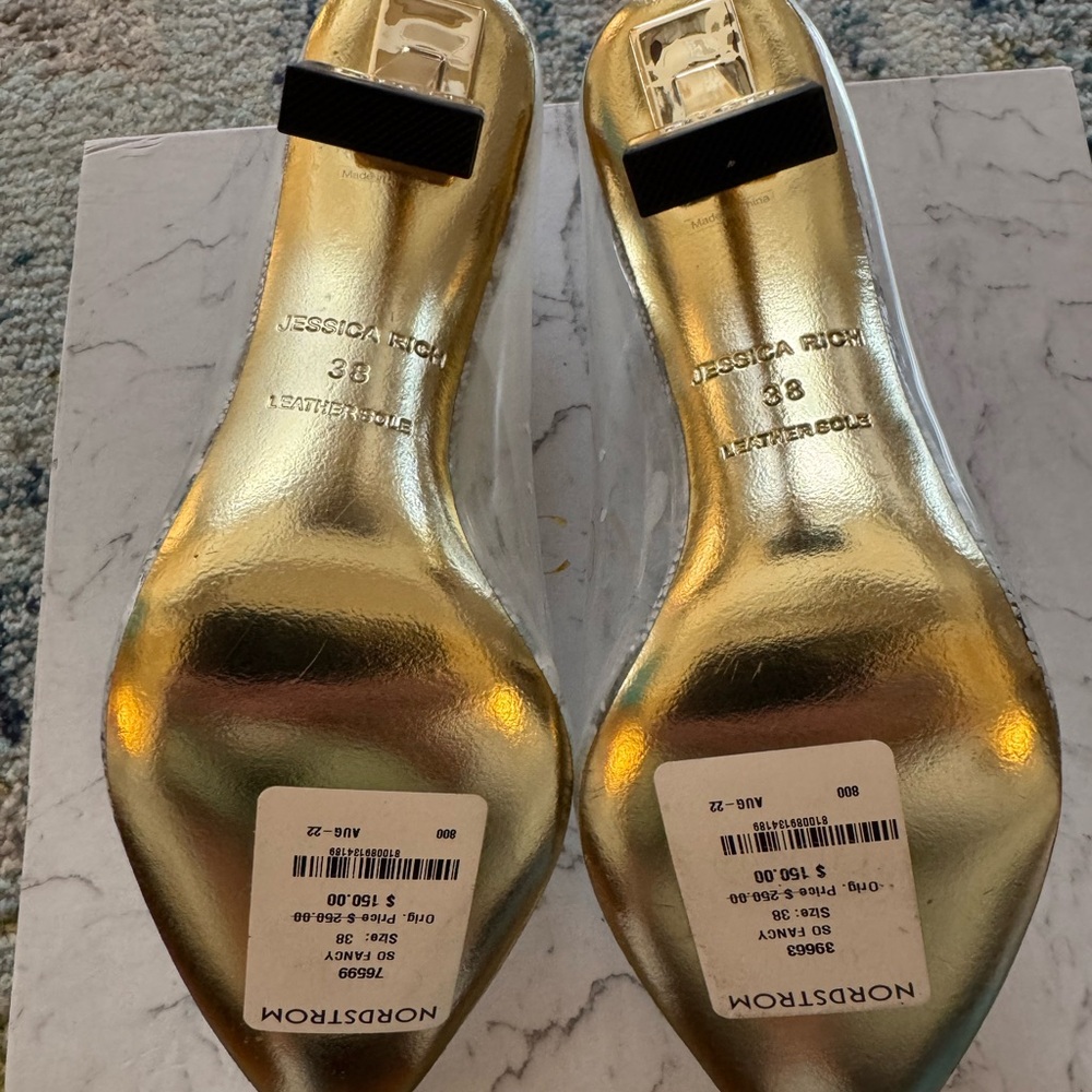 So Fancy Snakeskin Pattern Heels - Gray and Cream with Gold Heels - Picture 6 of 12